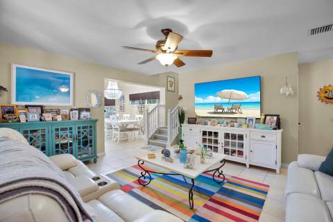 1041 Gibraltar Road, Key Largo FL - photo 15 of 36