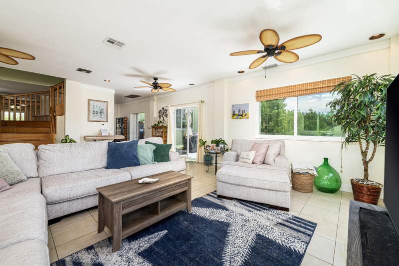 3 bedroom Single Family Residence at 1 Trinidad Street, Toms Harbor (61.0), Duck Key — photo 2