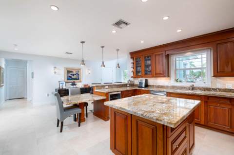 136 Giardino Drive, Plantation Key FL - photo 19 of 51