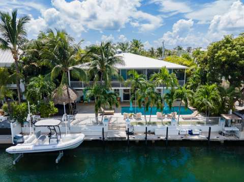 136 Giardino Drive, home for sale in Plantation Key 33036