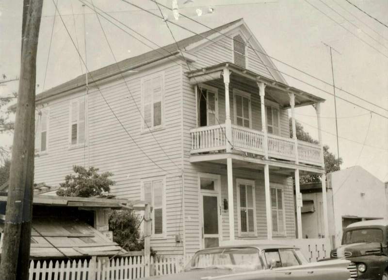 2 bedroom Multi-Units at 405 Petronia Street, Old Town - Unlisted (1.0), Key West — photo 2