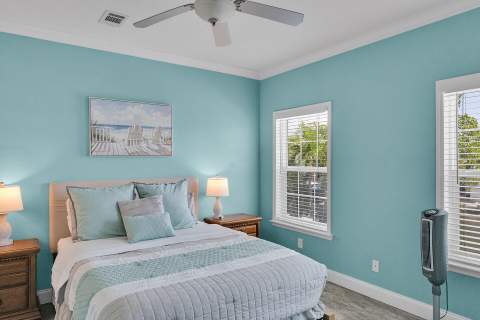 121 Venetian Drive, Lower Matecumbe FL - photo 19 of 33