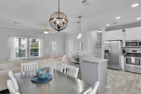 121 Venetian Drive, Lower Matecumbe FL - photo 10 of 33