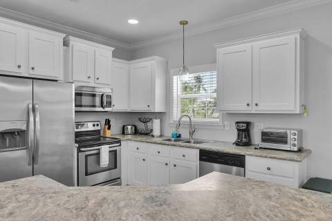 121 Venetian Drive, Lower Matecumbe FL - photo 15 of 33