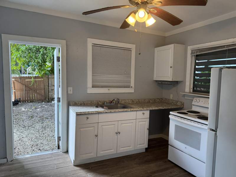 3 bedroom Single Family Residence at 418 Olivia Street, Old Town - Unrecord (1.0), Key West — photo 5