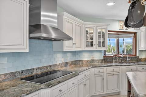 258 W Seaview Circle, Duck Key FL - photo 6 of 34