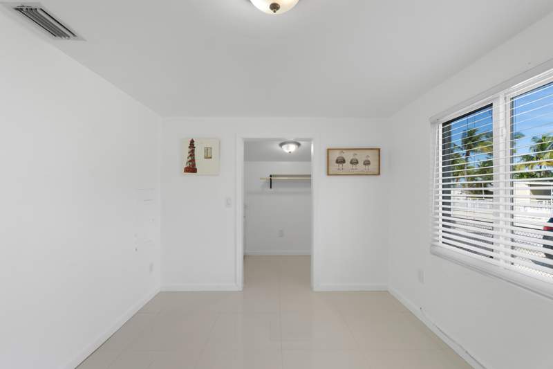 2 bedroom Mobile Home at 314 Windley Road, Lake Surprise Properties (106.0), Key Largo — photo 5