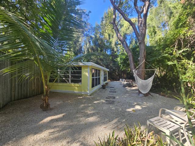 140 Gumbo Limbo Drive