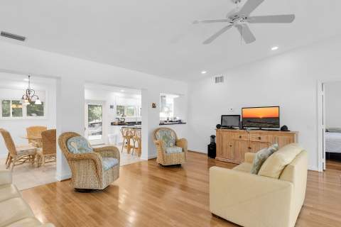 7501 Gulfstream Boulevard, Marathon FL - photo 6 of 48
