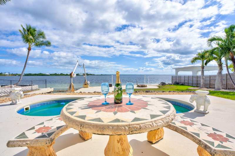 2 bedroom Single Family Residence at 1607 Sunrise Drive, Tropical Bay (30.5), Big Pine Key — photo 1