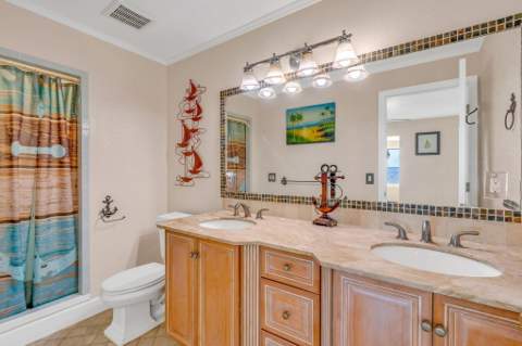 1607 Sunrise Drive, Big Pine Key FL - photo 21 of 43