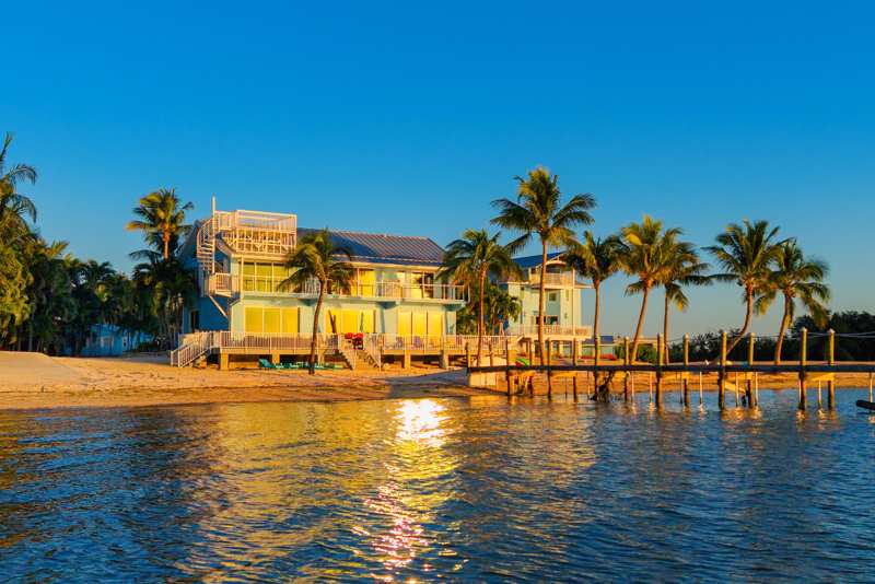 6 bedroom Multi-Units at 15760 Old State Road 4A, Sugarloaf Beach (17.0), Sugarloaf Key — photo 1