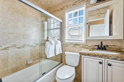5110 Sunset Village Drive, Duck Key FL - photo 13 of 54