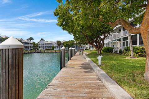 7075 Hawks Cay Boulevard, Duck Key FL - photo 14 of 54