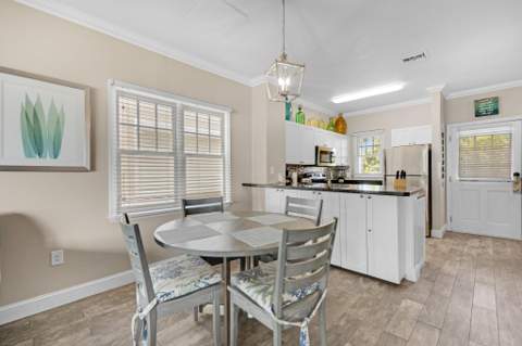 7075 Hawks Cay Boulevard, Duck Key FL - photo 19 of 54