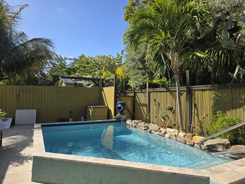 6 bedroom Single Family Residence at 1609 United Street, Monroe Investement Co Sub (2.0), Key West — photo 5