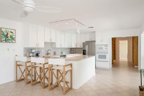 205 S Point Drive, Sugarloaf Key FL - photo 15 of 53