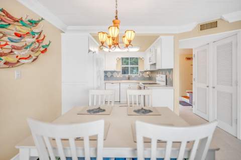 200 Harborview Drive #101, Key Largo FL - photo 9 of 34