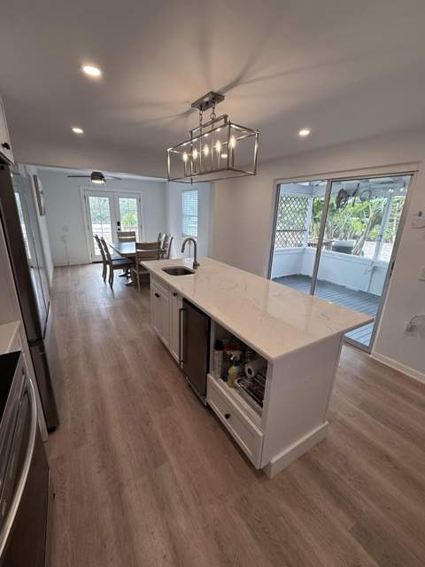 277 Peachtree Avenue, Marathon FL - photo 6 of 28