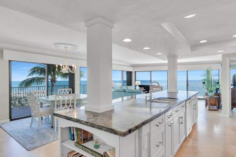 1133 W Ocean Drive #17, Key Colony FL - photo 7 of 53