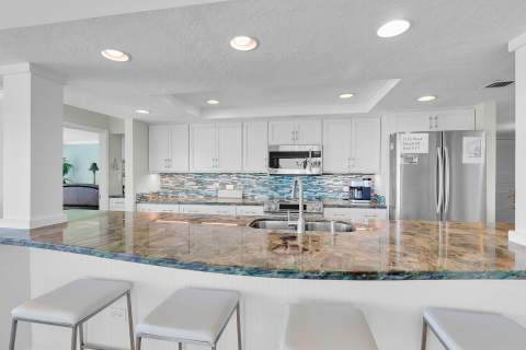 1133 W Ocean Drive #17, Key Colony FL - photo 11 of 53