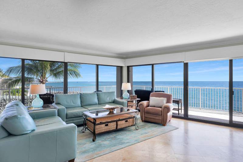 2 bedroom Condominium at 1133 W Ocean Drive #17, Key Colony Point (53.5), Key Colony — photo 2