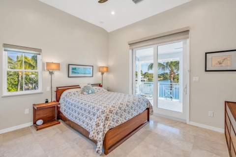 17013 Coral Drive, Sugarloaf Key FL - photo 17 of 62