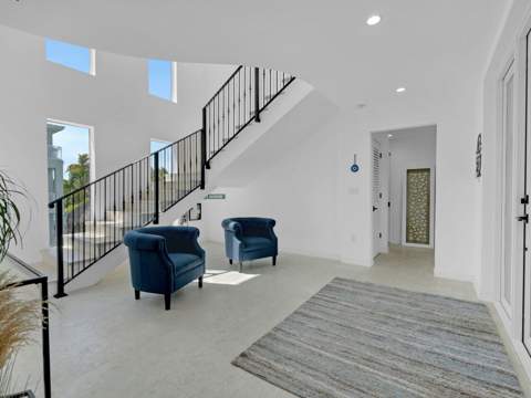 317 E Seaview Circle, Duck Key FL - photo 18 of 50