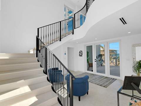 317 E Seaview Circle, Duck Key FL - photo 17 of 50