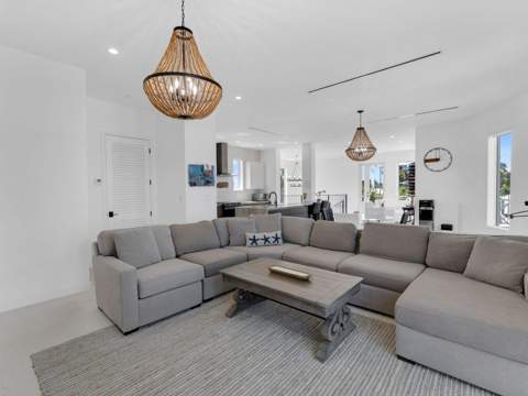 317 E Seaview Circle, Duck Key FL - photo 24 of 50