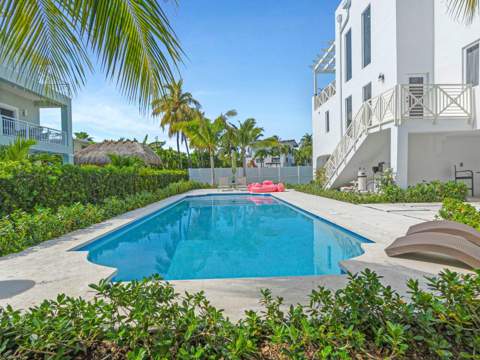 317 E Seaview Circle, Duck Key FL - photo 11 of 50