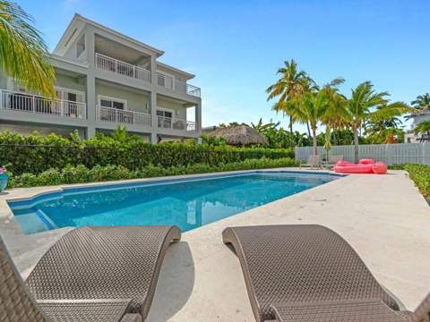 317 E Seaview Circle, Duck Key FL - photo 12 of 50