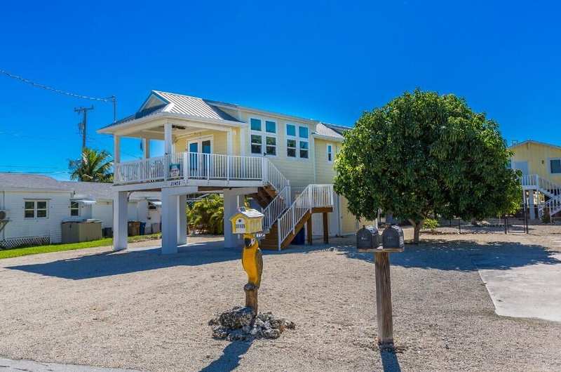 1 bedroom Single Family Residence at 31478 Avenue E, Sands Sub (31.0), Big Pine Key — photo 1