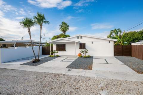 1724 Bahama Drive, Key West FL - photo 7 of 51