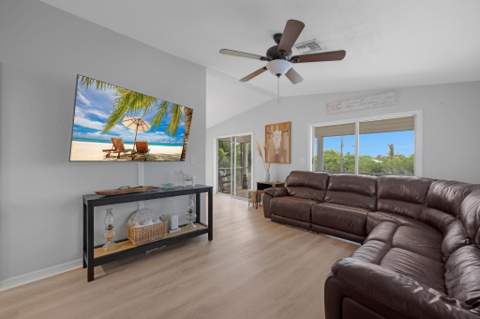 31240 Avenue H, Big Pine Key FL - photo 7 of 41