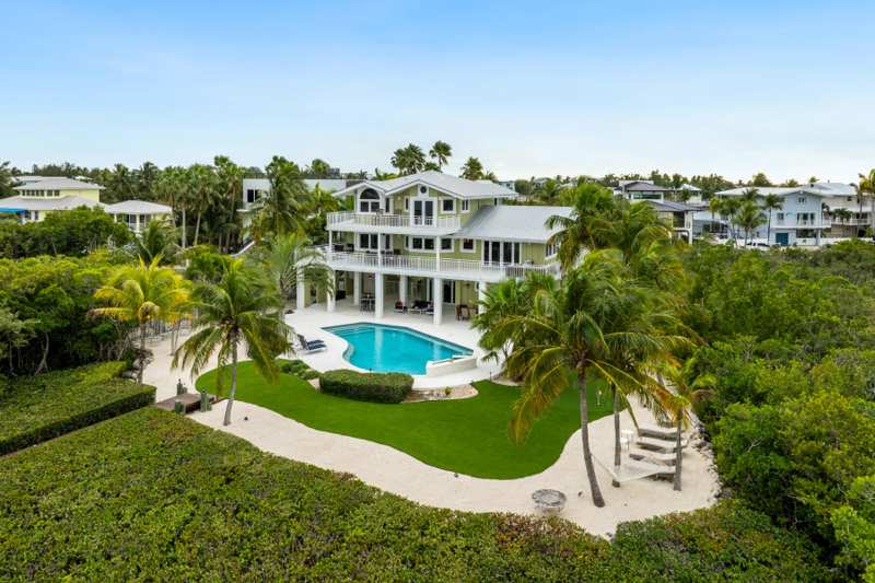 5 bedroom Single Family Residence at 51 Mutiny Place, Buccaneer Point (98.0), Key Largo — photo 1