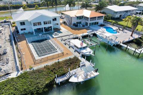 900 Shelter Bay Dr Ocean Drive, Key Colony FL - photo 22 of 73
