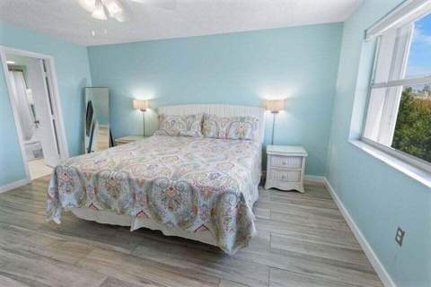 1901 S Roosevelt Boulevard #202 W, Key West FL - photo 17 of 36