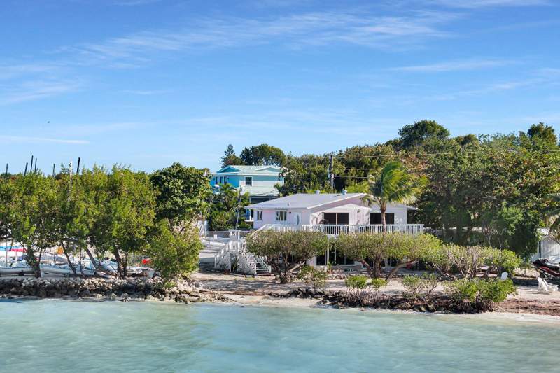 1 bedroom Single Family Residence at 100 Point Pleasant Drive, Point Pleasant (99.5), Key Largo — photo 3