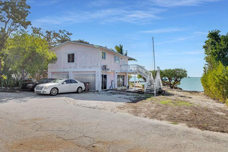 1 bedroom Single Family Residence at 100 Point Pleasant Drive, Point Pleasant (99.5), Key Largo — photo 5