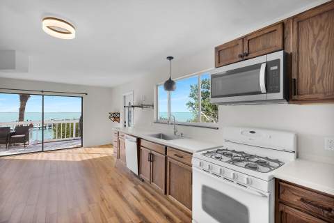 100 Point Pleasant Drive, Key Largo FL - photo 16 of 32