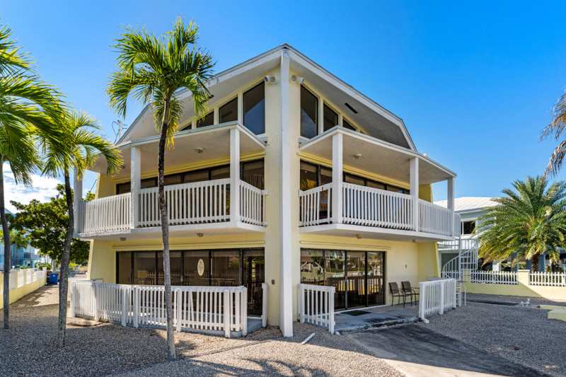 3 bedroom Single Family Residence at 184 Bahama Avenue, Port Largo (100.0), Key Largo — photo 1