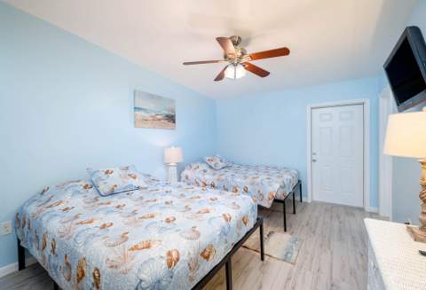 410 10Th Street, Key Colony FL - photo 17 of 67