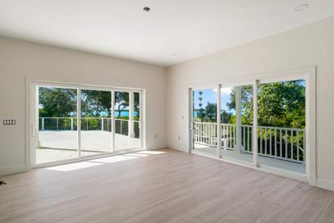 81486 Overseas Highway, Upper Matecumbe Key Islamorada FL - photo 17 of 26