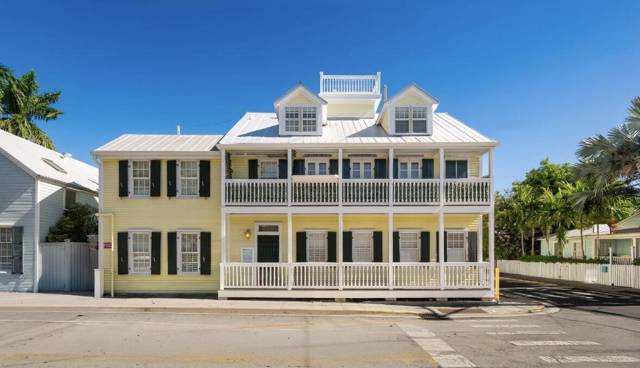 927 Thomas Street ##4