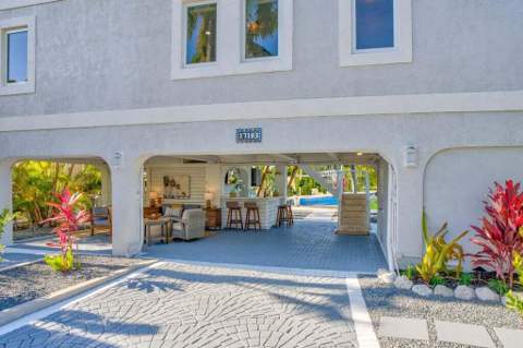 17183 Coral Drive, Sugarloaf Key FL - photo 11 of 87