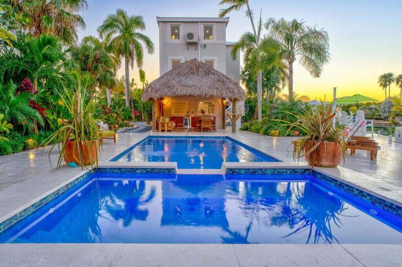 4 bedroom Single Family Residence at 17183 Coral Drive, Sugarloaf Shores (17.0), Sugarloaf Key — photo 3