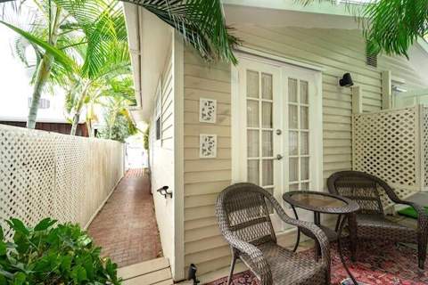 1218 Packer Street #Rear, Key West FL - photo 20 of 22