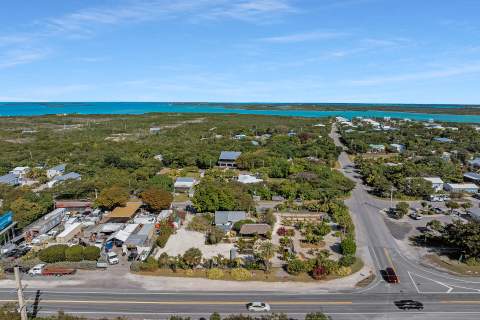 27001 Overseas Highway, Ramrod Key FL - photo 12 of 51
