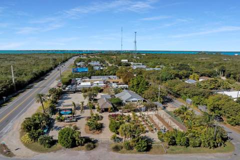 27001 Overseas Highway, Ramrod Key FL - photo 8 of 51
